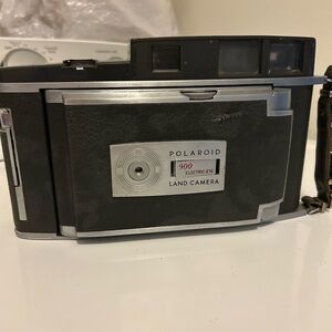 Polaroid 900 Electric Eye Land Camera - Black and Silver